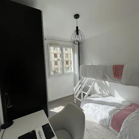 Entire 60m2 - Close To Paris - Parking - Kitchen - 2min Rerb - Olympic'24
