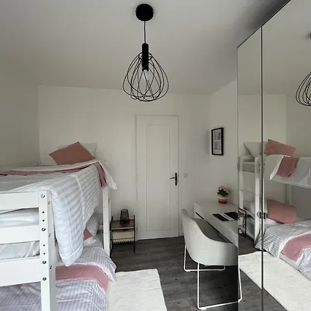 Apartment Entire 60m2 - Close To Paris - Parking - Kitchen - 2min Rerb - Olympic'24 *